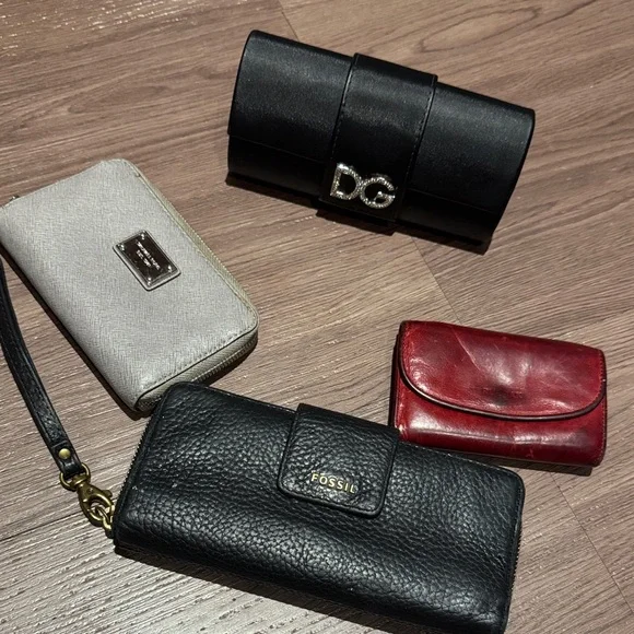 Bundle - Picture 1 of 8